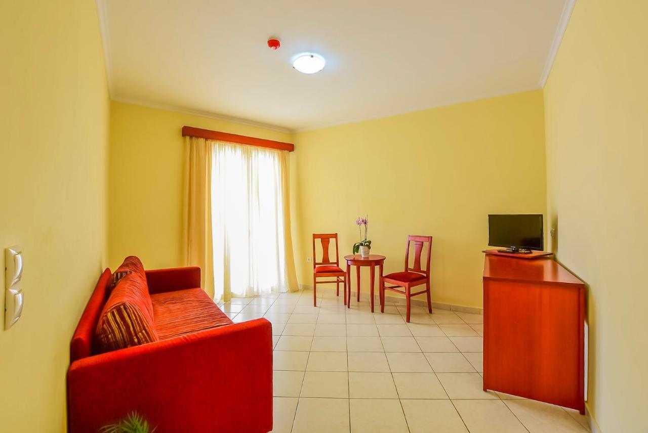 Timos Hotel Laganas Ngoại thất bức ảnh